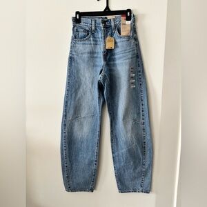 Levi's Light Wash Cinch Barrel High rise Jeans